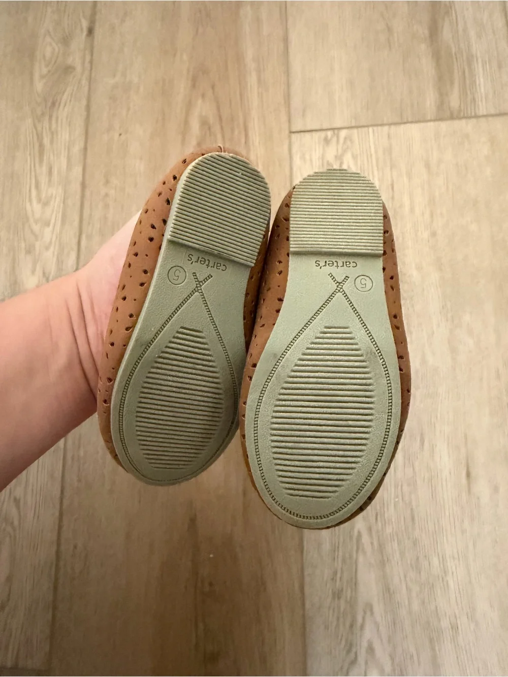 Baby/Toddler Carter's Girls Tan Perforated Mary Jane Flats size 5